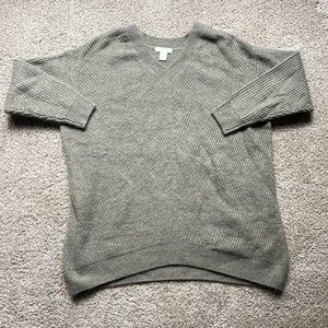 H&M Long Oversized V Neck Sweater in Olive Green (size L)